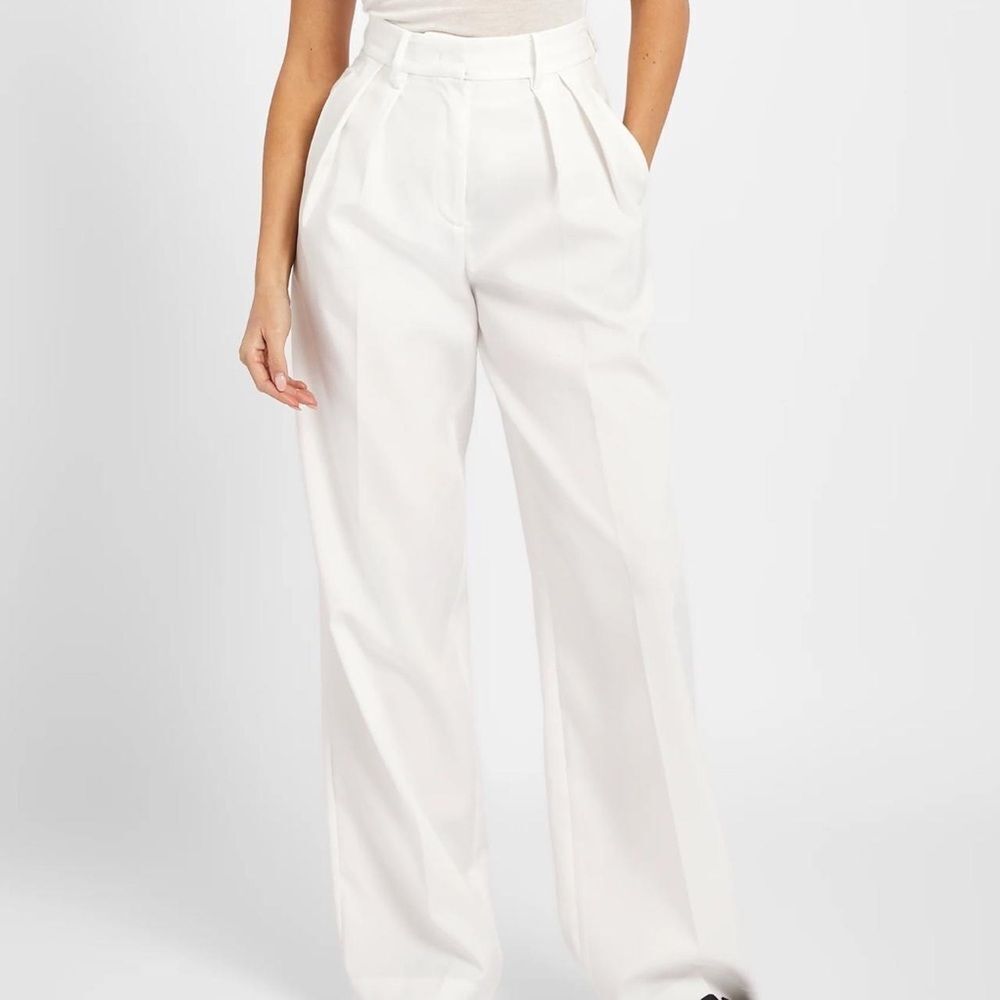 NWT BOA ( because of Alice) Dad White Wide-Leg Trousers Sz‎ L